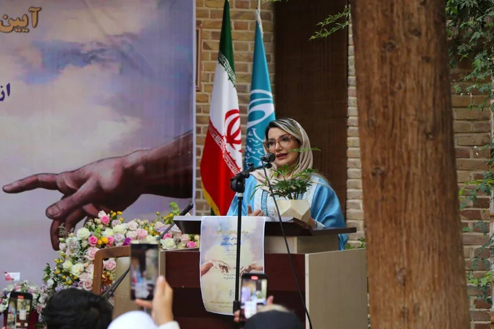 سخنرانی رومینا مصطفایی در مراسم رونمایی